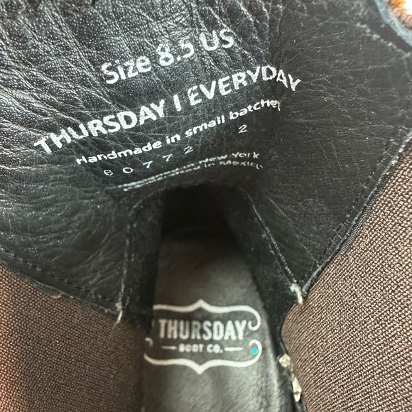 Thursday Boot Company Duchess Chelsea Ankle Boots Color: Glazed Ginger Size: 8.5 - Picture 12 of 16